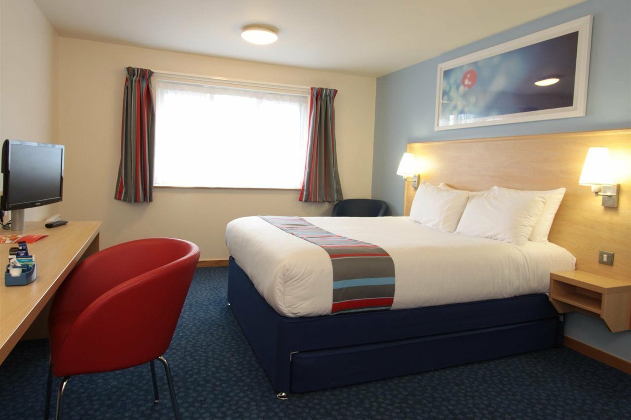 Travelodge Ipswich Beacon Hill Coddenham Exterior photo