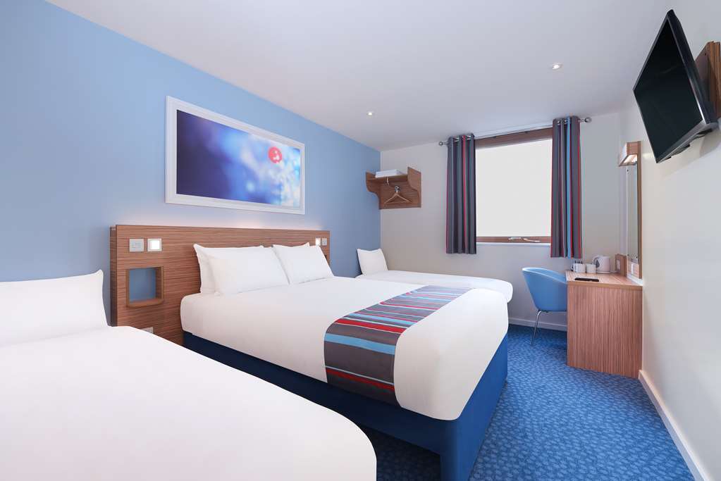 Travelodge Ipswich Beacon Hill Coddenham Room photo