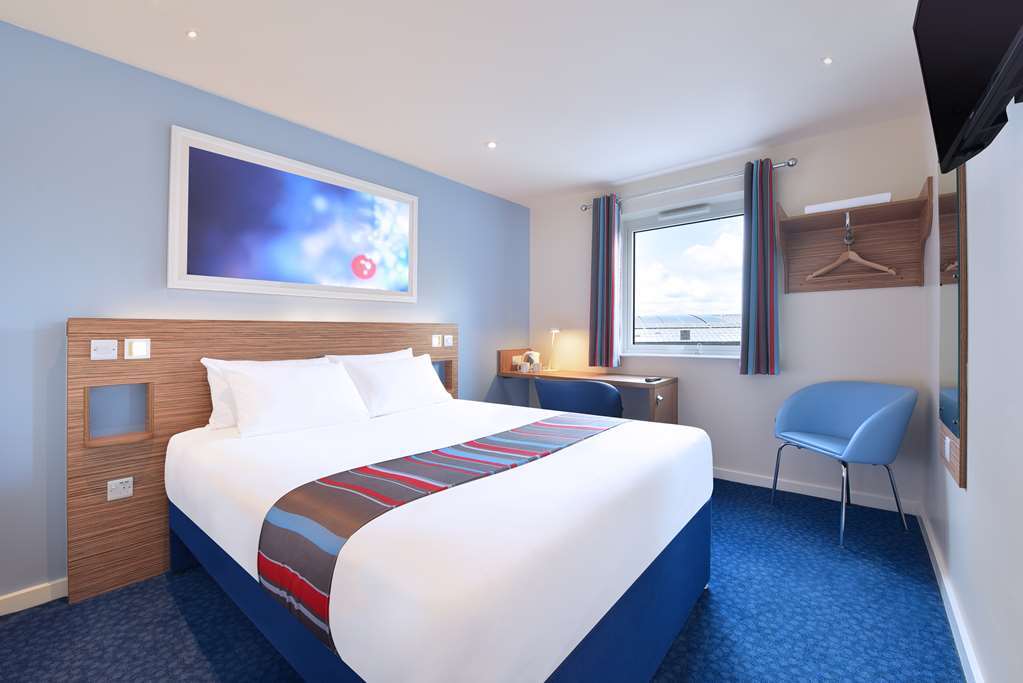 Travelodge Ipswich Beacon Hill Coddenham Room photo